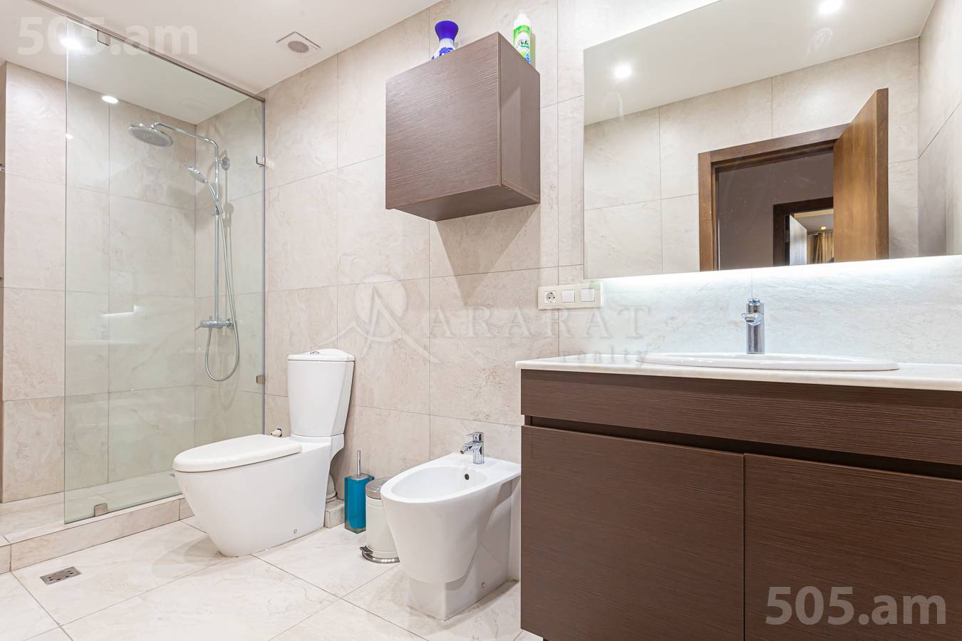 4 սենյականոց բնակարան  Անտառային փող, Կենտրոն Երևան, 154416