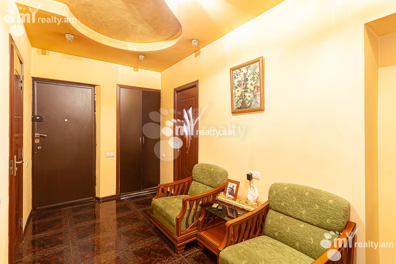 3 bedroom apartment for sale E. Qochar St, Center Yerevan, 152052