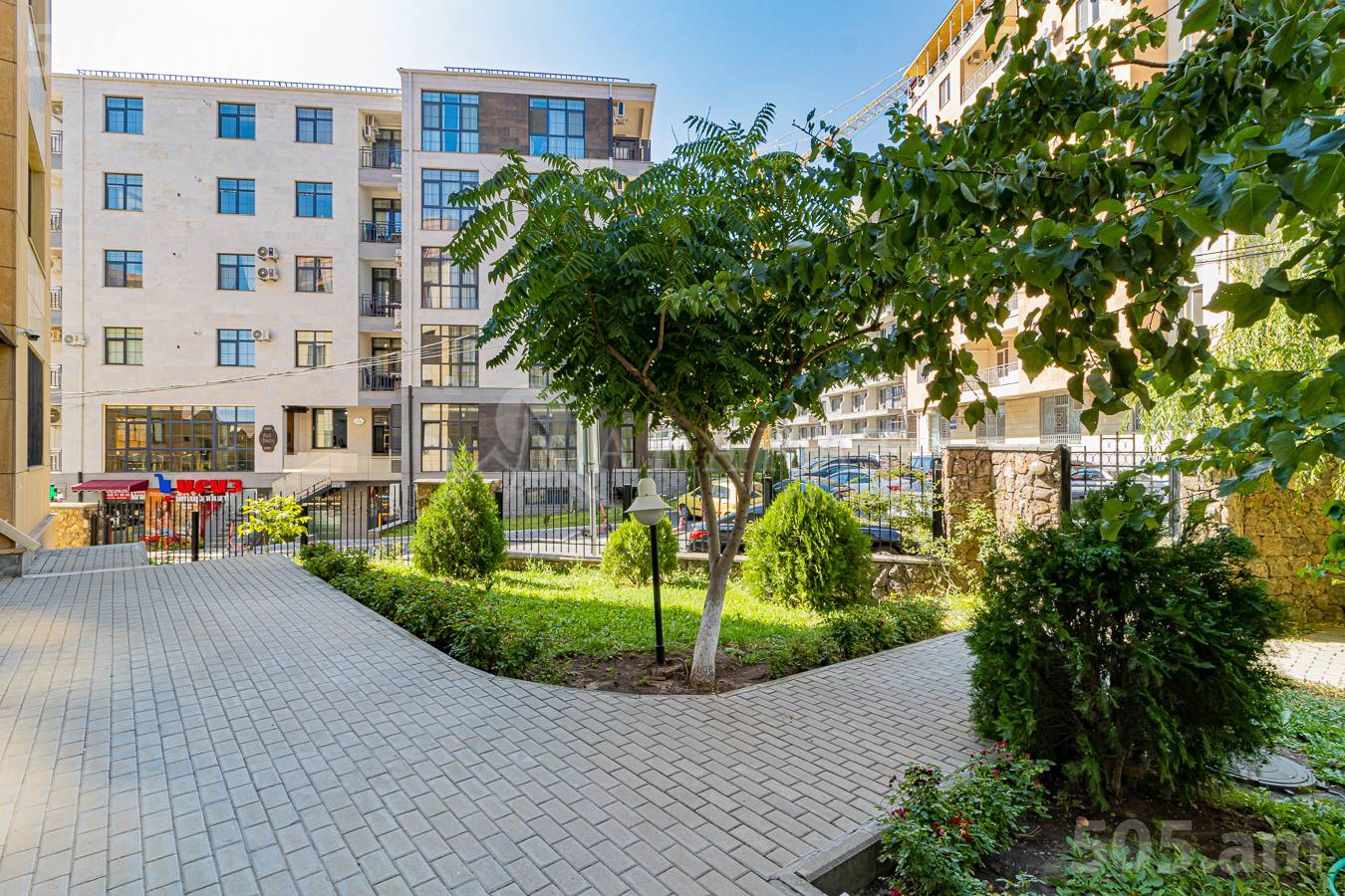 3 bedroom apartment for sale Antarayin St, Center Yerevan, 137611