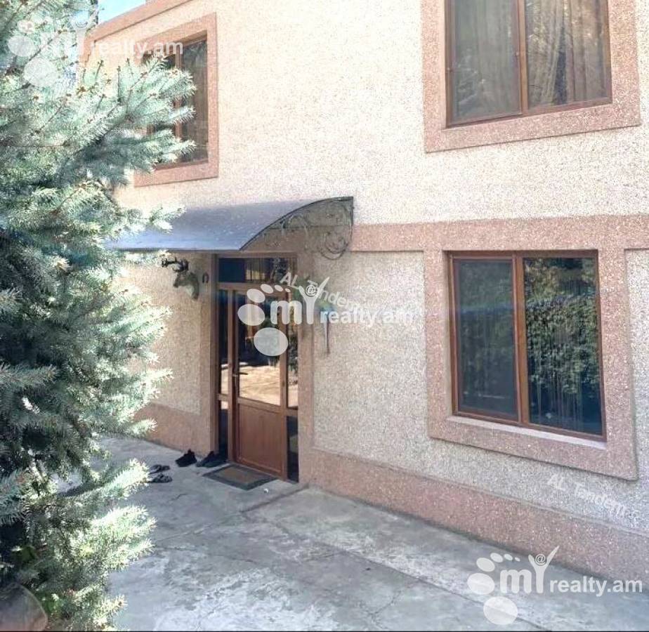 House for sale Orbeli Yeghbayrner   St, Arabkir Yerevan, 143296