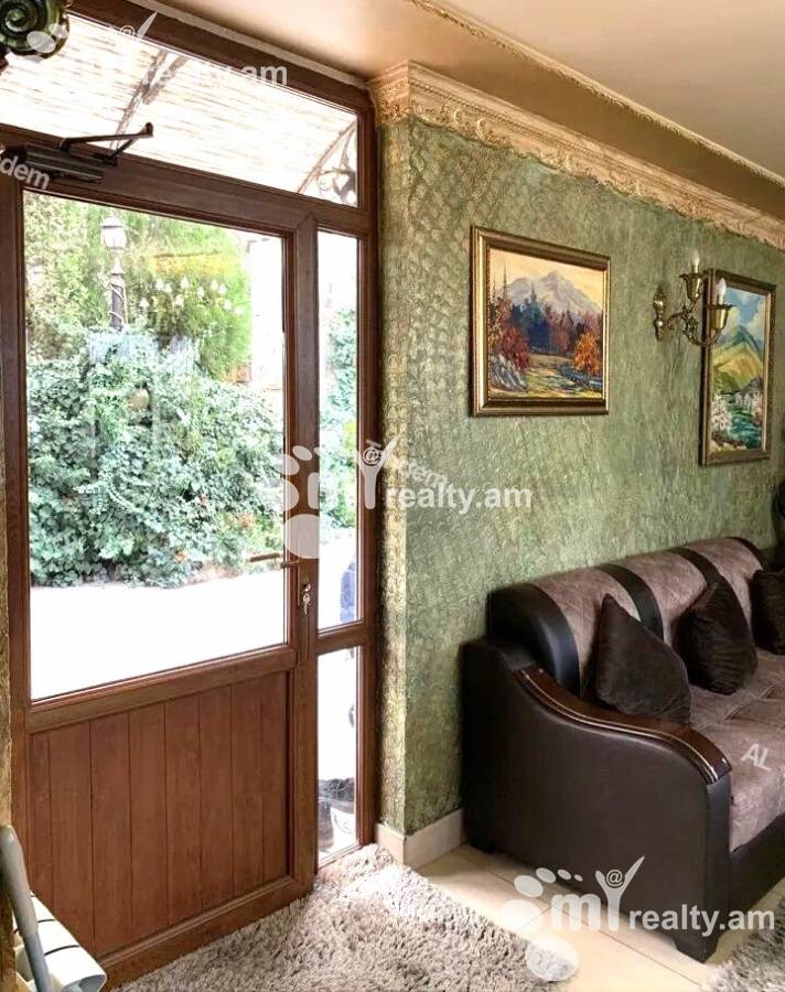 House for sale Orbeli Yeghbayrner   St, Arabkir Yerevan, 143296