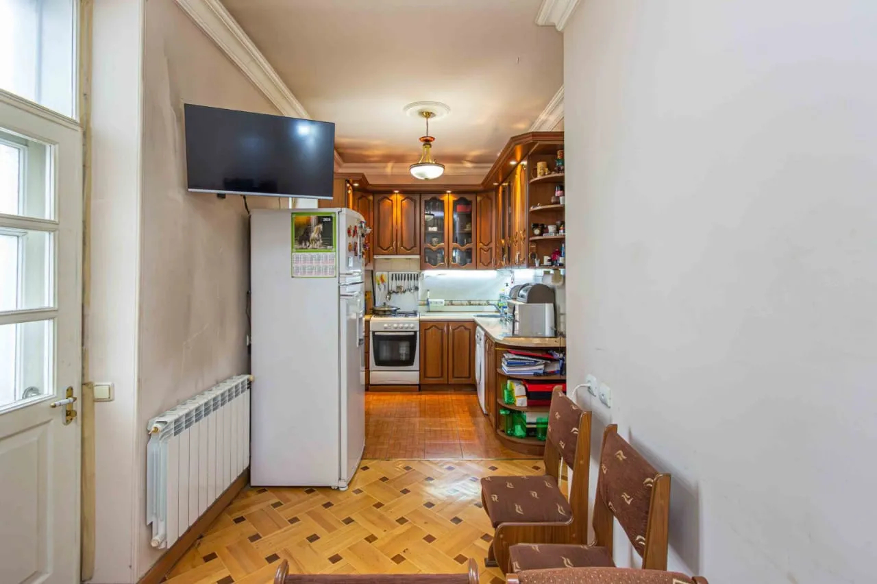 4 bedroom apartment for sale Leninakan St, Adjapnyak Yerevan, 160232