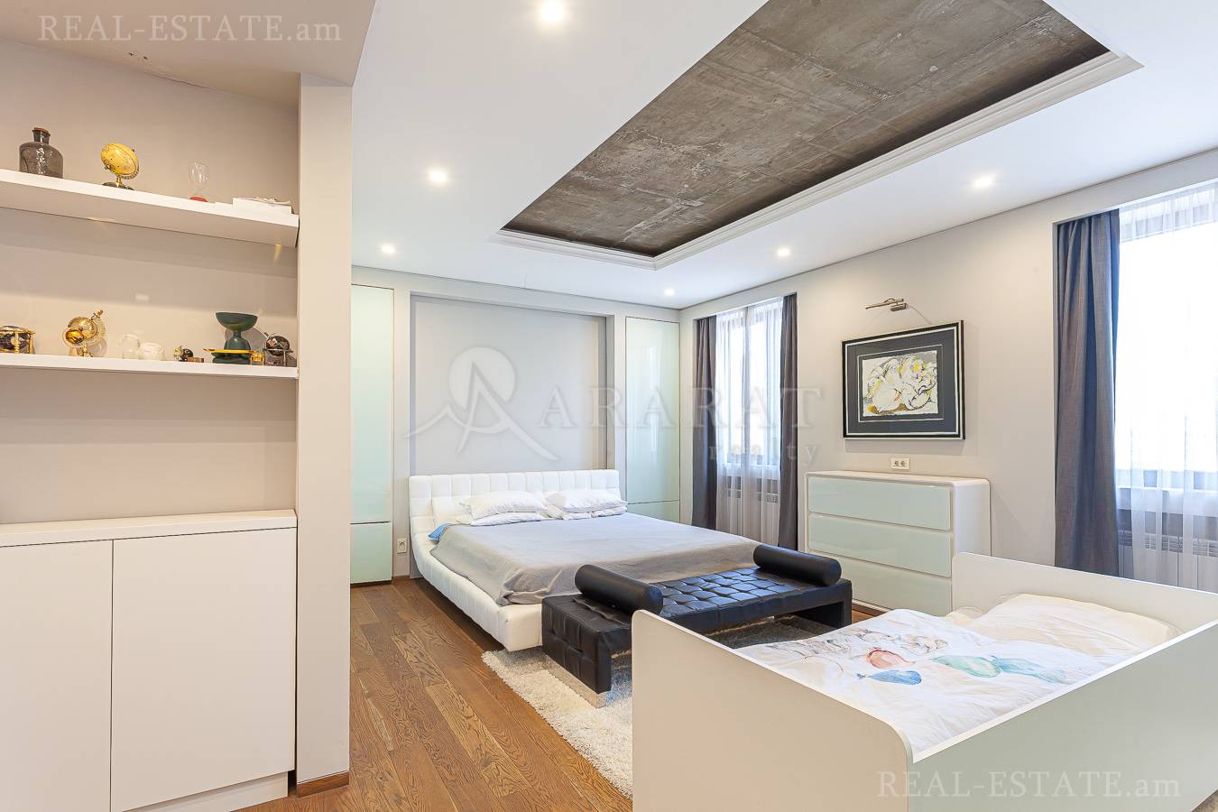 2 bedroom apartment for sale Antarayin St, Center Yerevan, 144593