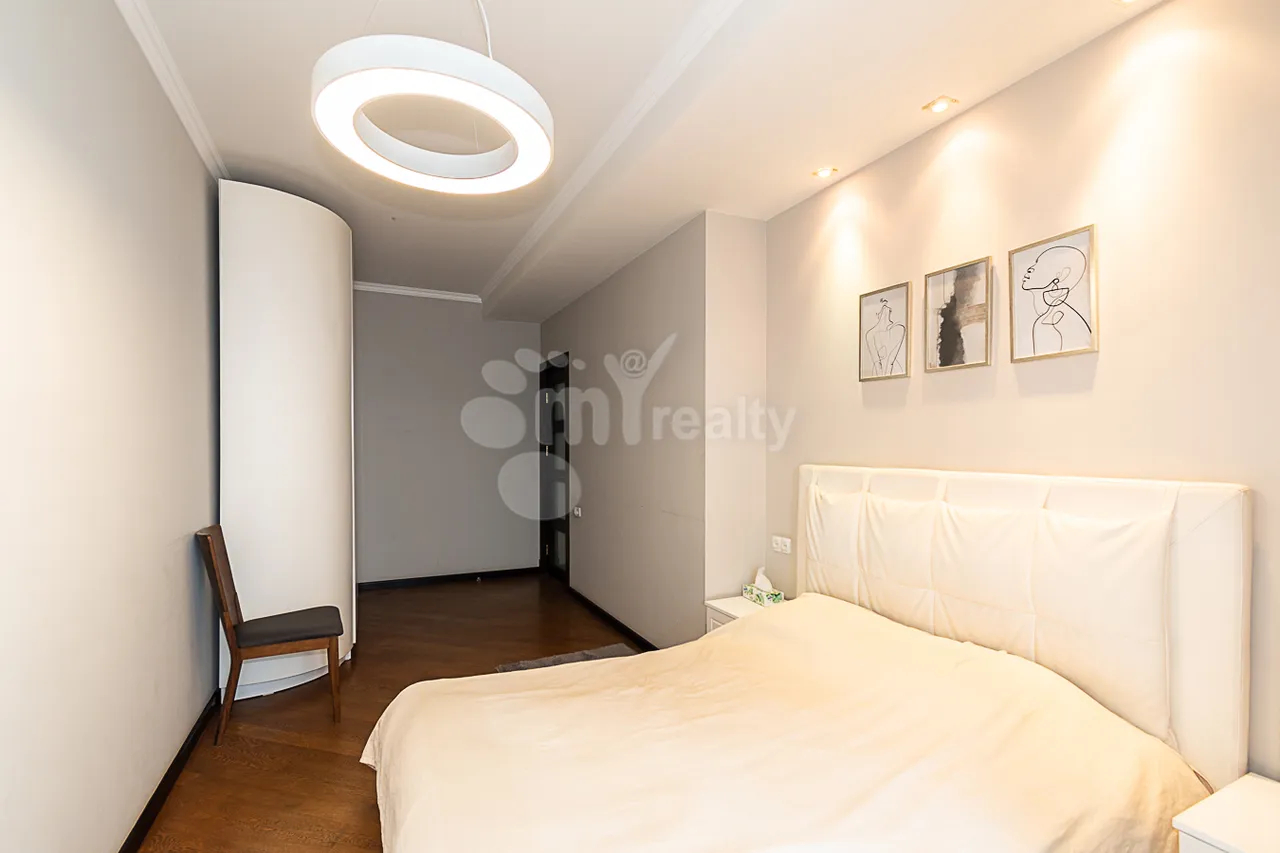 3 bedroom apartment for rent Tsitsernakaberd Highway, Center Yerevan, 159492