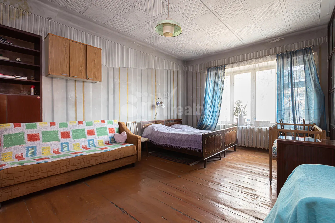 3 bedroom apartment for sale Khanjyan St, Center Yerevan, 157735