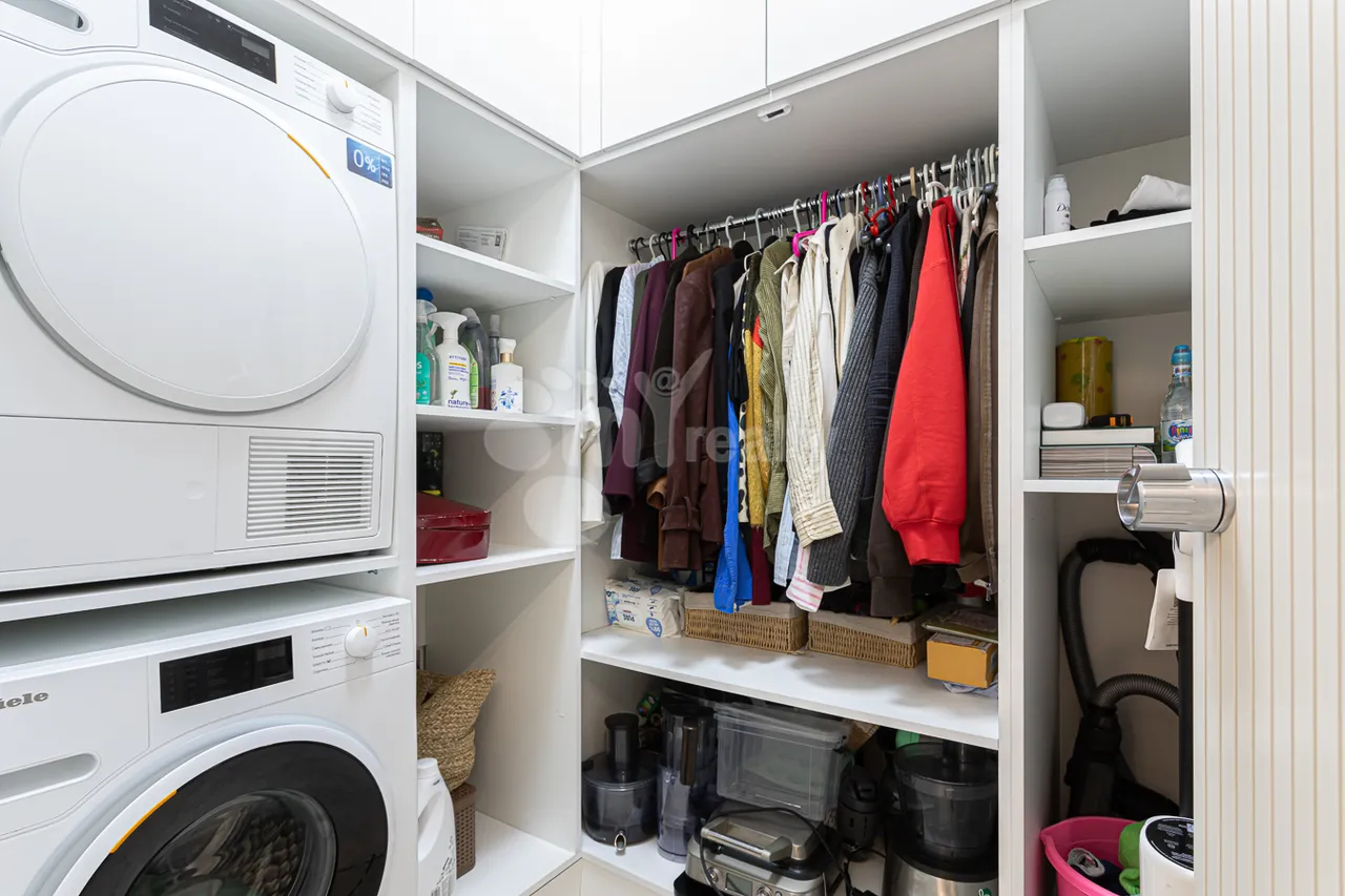 3 սենյականոց բնակարան  Բուզանդի փող, Կենտրոն Երևան, 159659