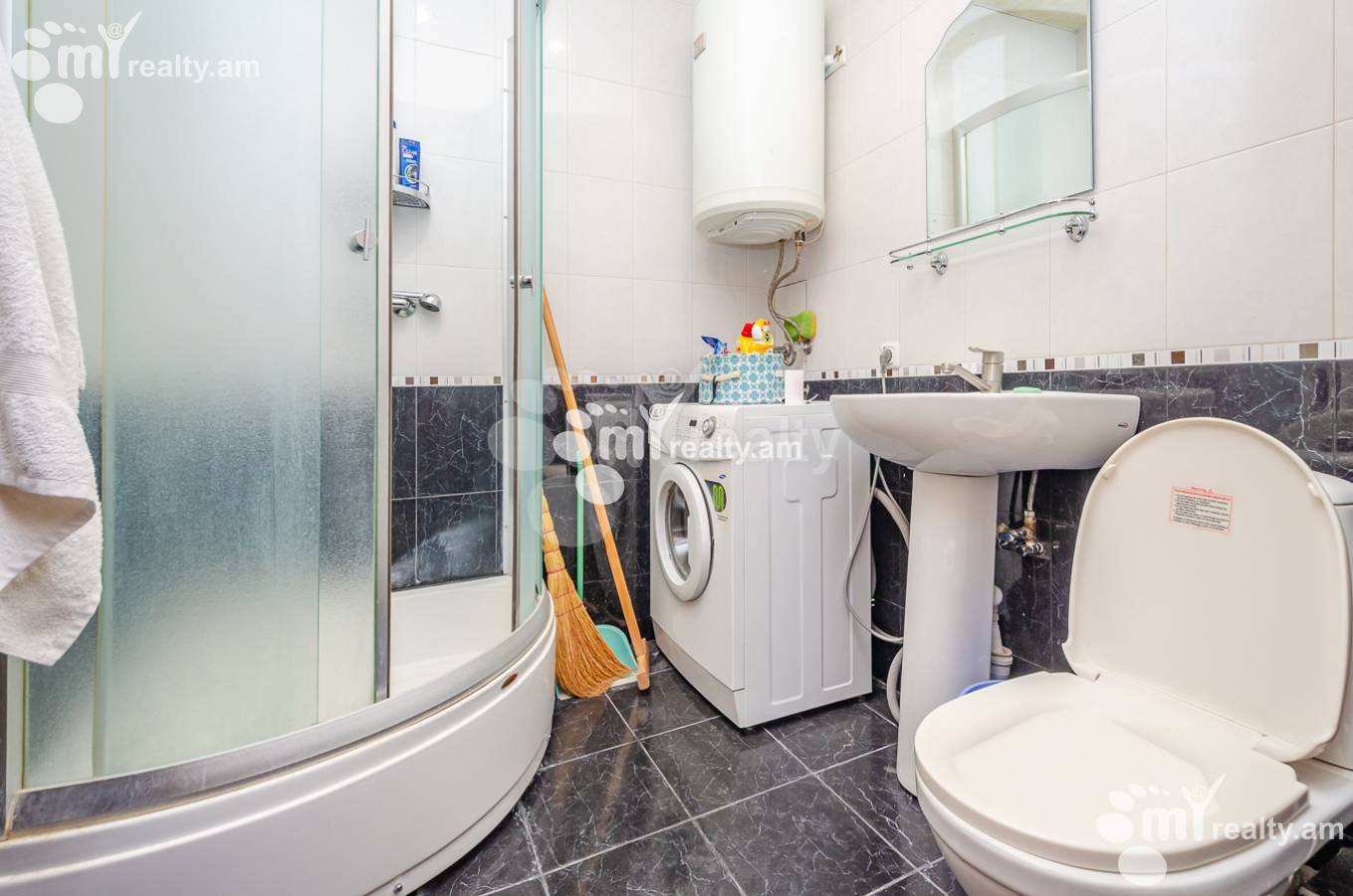 2 bedroom apartment for sale خیابان اِسپِندیاریان, مرکز شهر ایروان, 152709