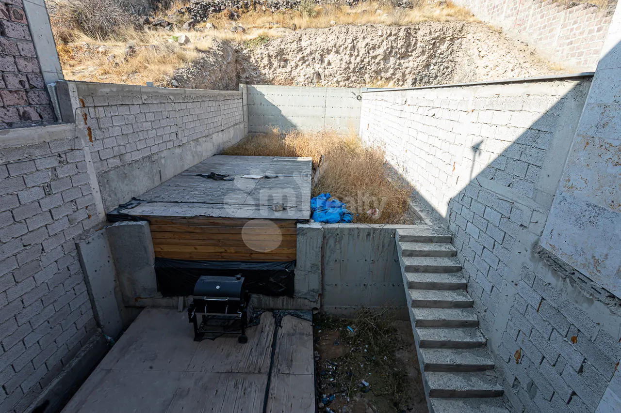 Առանձնատուն  Ձոր 2 թաղամաս, Դավթաշեն Երևան, 157748