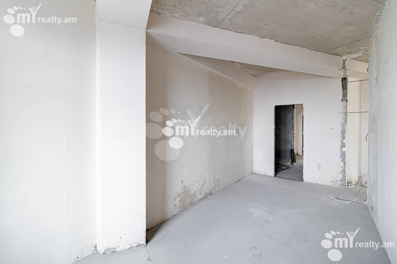 3 սենյականոց բնակարան  Ռիգայի փող, Արաբկիր Երևան, 154507