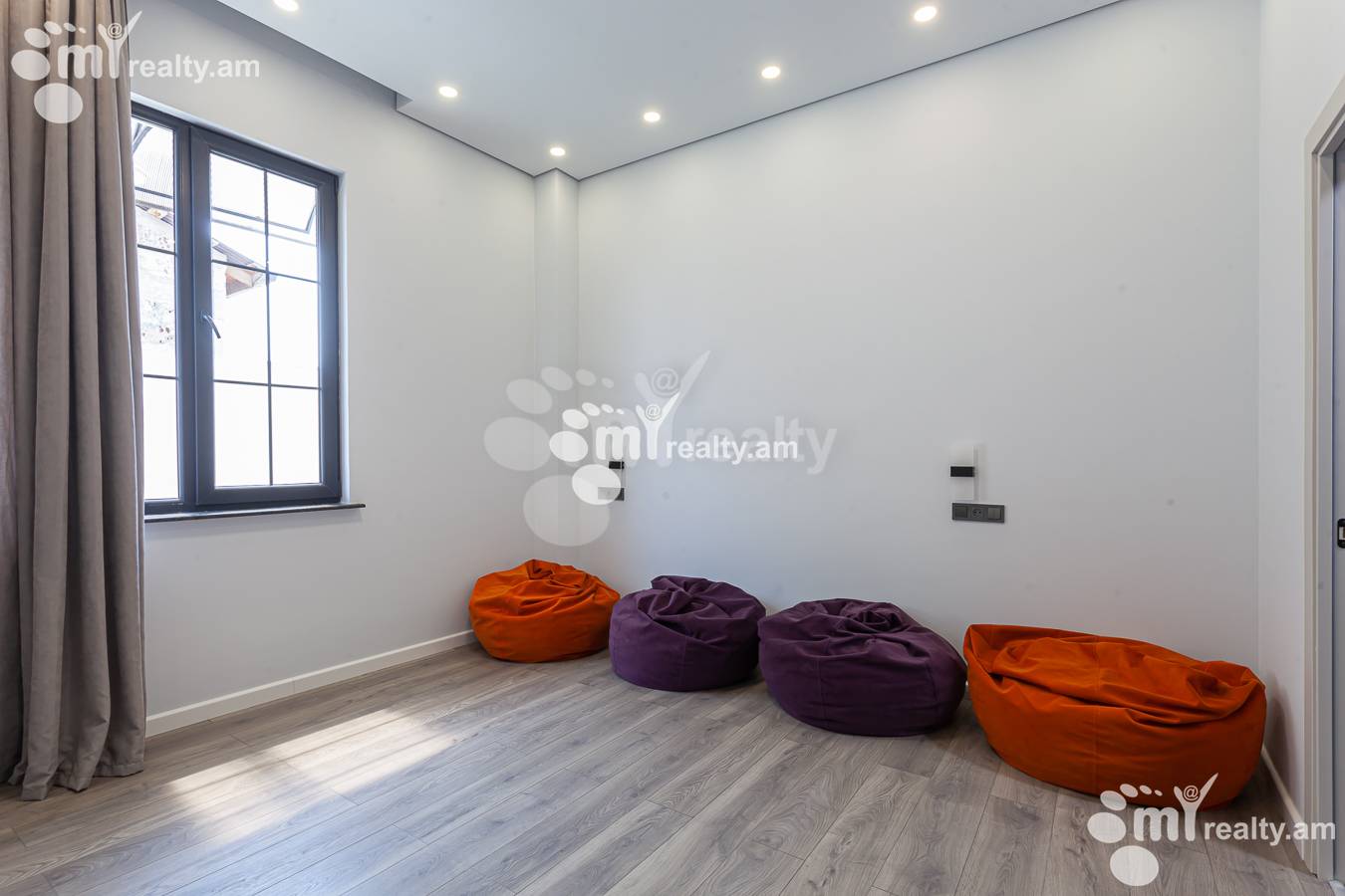 Снять дом Касах, Ачапняк Ереван, 156245