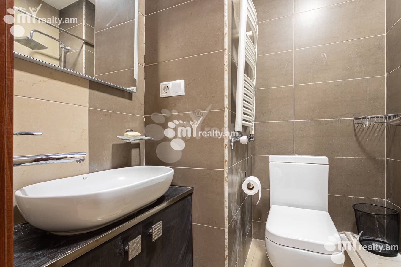 4 սենյականոց բնակարան վարձով Անտառային փող, Կենտրոն Երևան, 156942