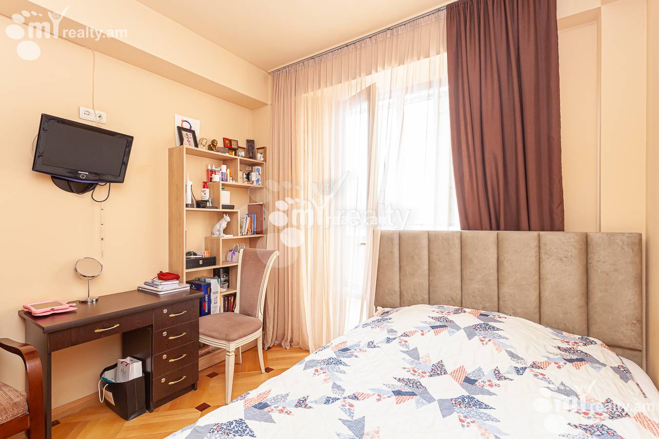 3 bedroom apartment for sale خیابان پوشکین, مرکز شهر ایروان, 147411