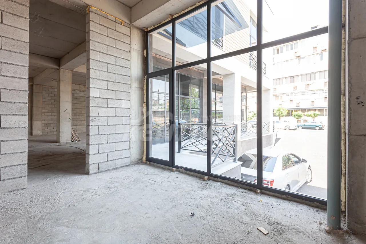Commercial for rent خیابان آرمِناک آرمِناکیان, نورک ماراش ایروان, 161799