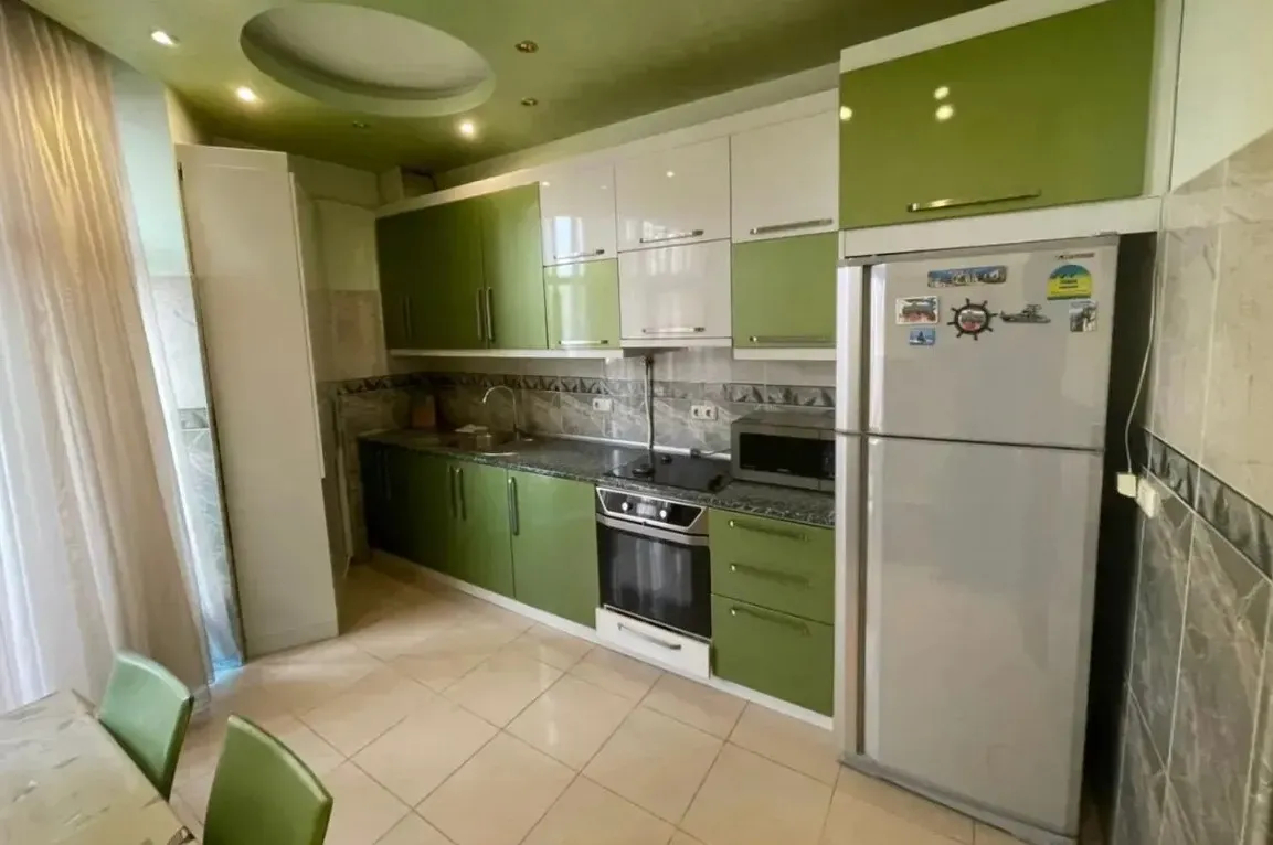 3 bedroom apartment for rent Baghramyan av(Arabkir), Arabkir Yerevan, 161529