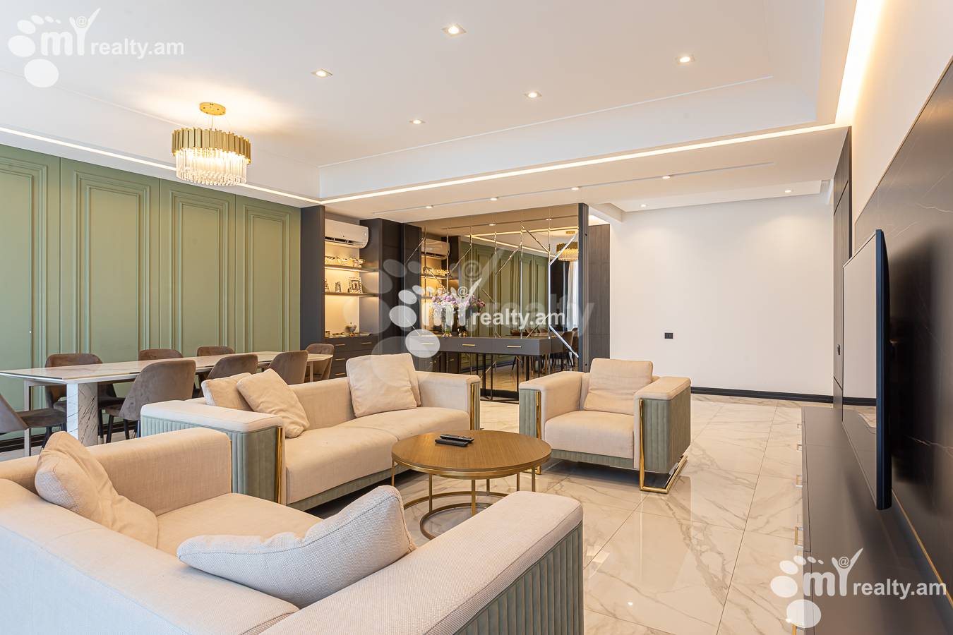 3 bedroom apartment for sale خیابان تِسی تِسِرناکابِرد, مرکز شهر ایروان, 156364