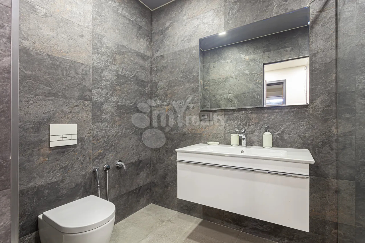 3 bedroom apartment for sale Komitas Ave, Arabkir Yerevan, 160803