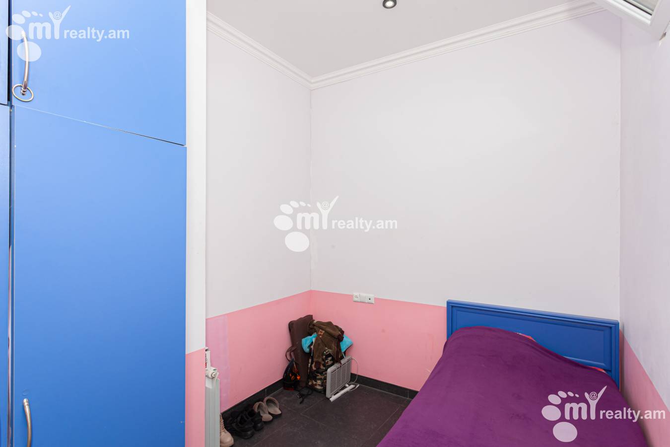 3 bedroom apartment for sale Dzorap St, Center Yerevan, 154223