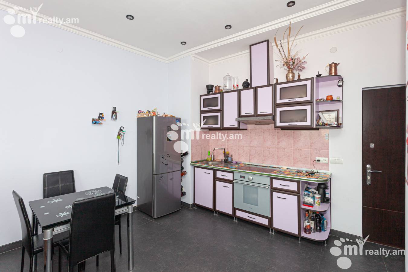 3 bedroom apartment for sale Dzorap St, Center Yerevan, 154223