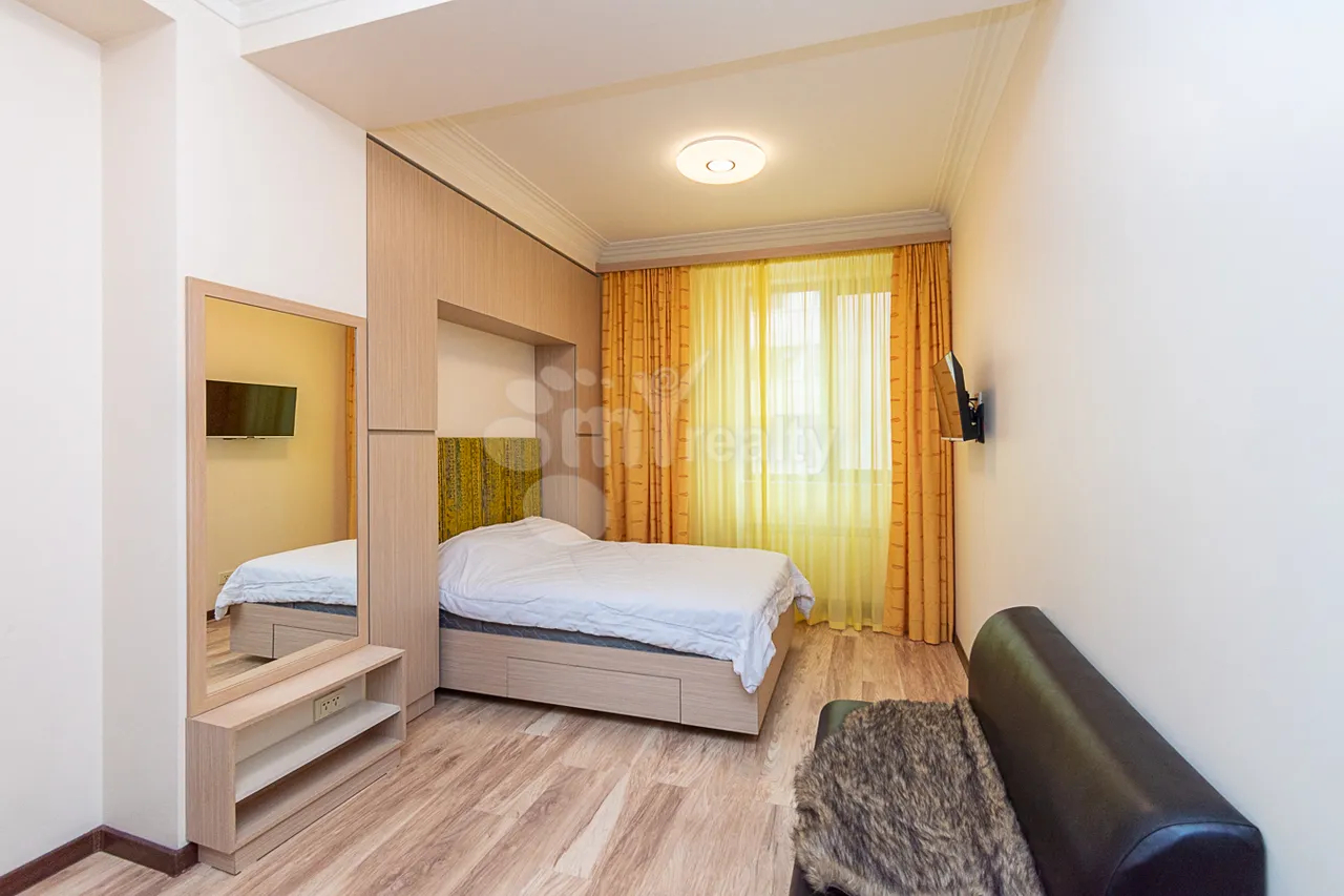 3 bedroom apartment for sale Antarayin, Rue Leonid Azgaldyan, Center Yerevan, 160270