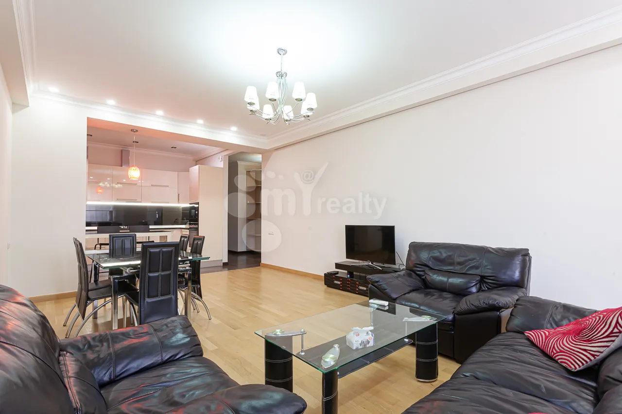 3 bedroom apartment for sale Aram St, Center Yerevan, 157332