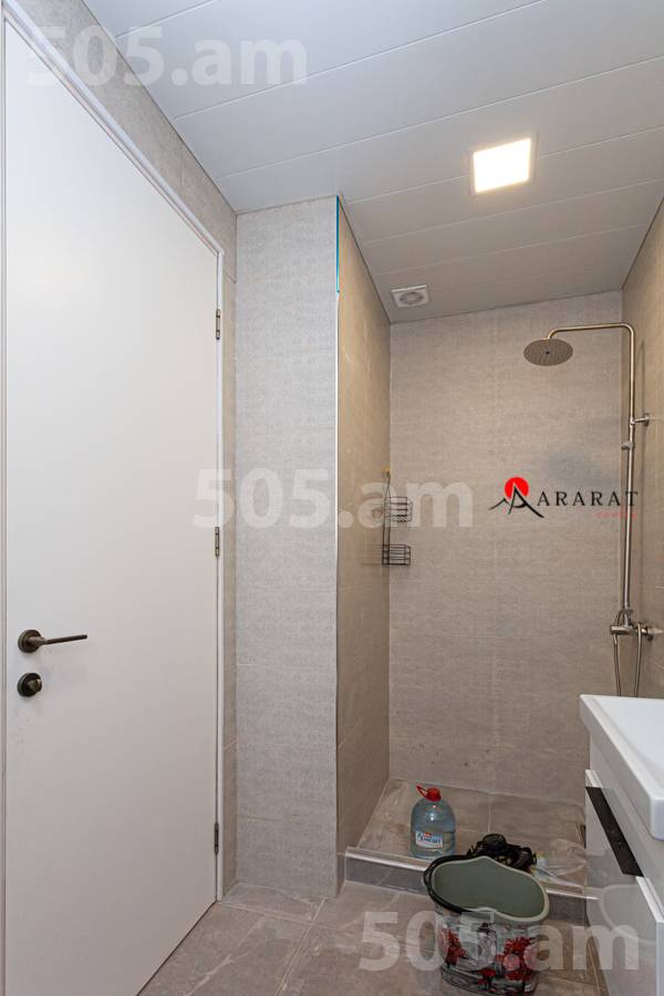 Купить 3 комнатную квартиру Рубен Севак(Арабкир 21.), Арабкир Ереван, 134372