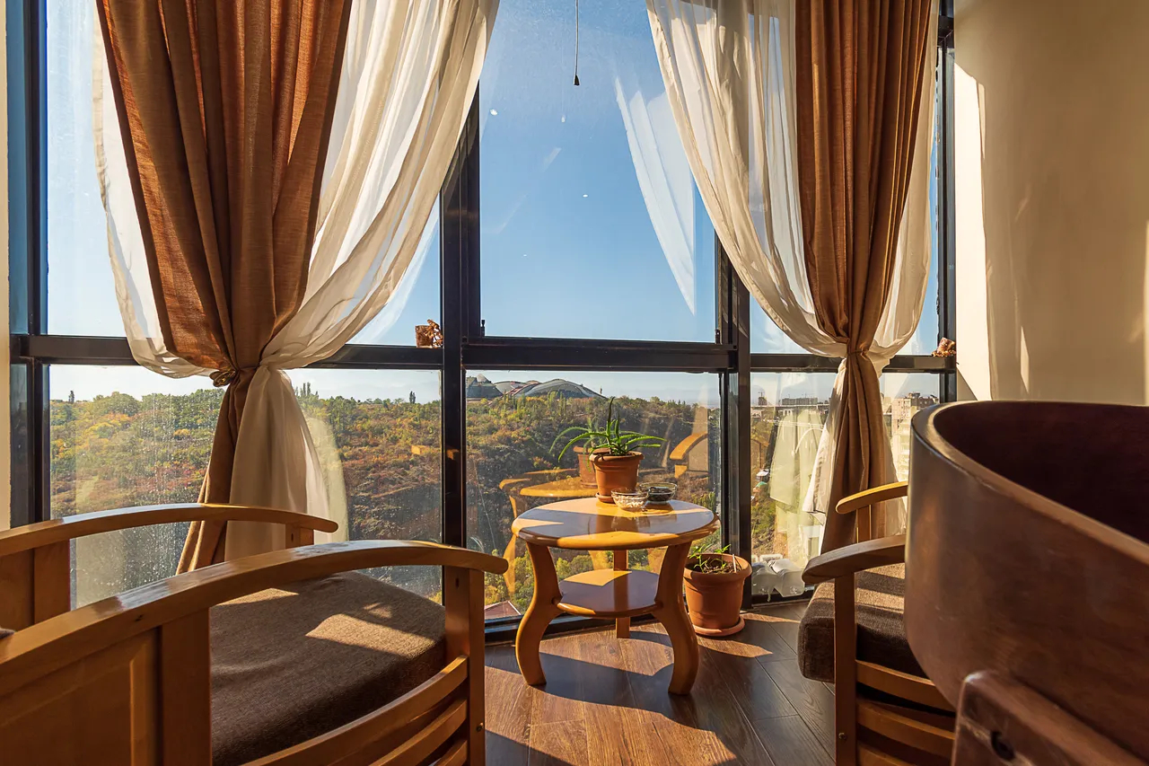 3 bedroom apartment for sale Orbeli Yeghbayrner   St, Arabkir Yerevan, 158301