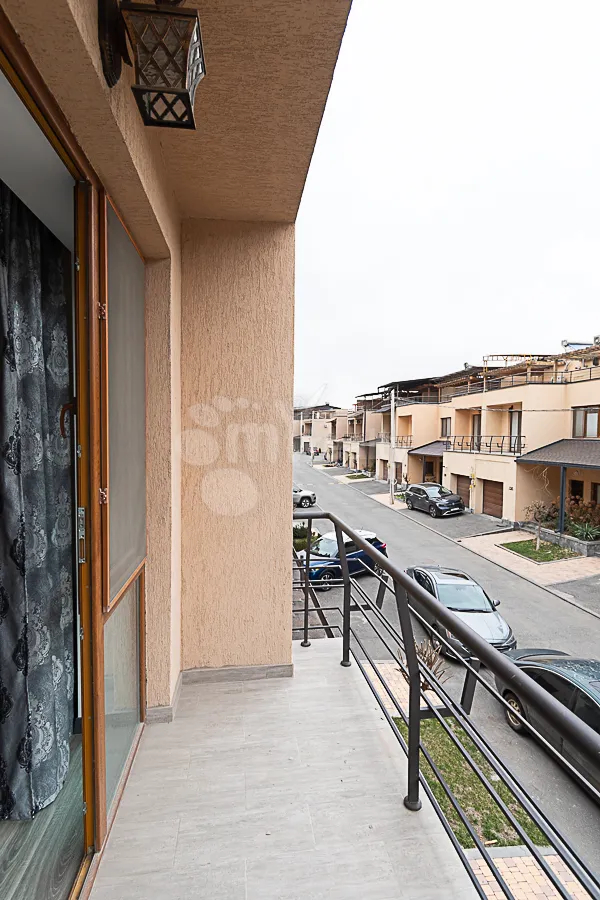 Առանձնատուն  Միկոյան փող, Դավթաշեն Երևան, 160031