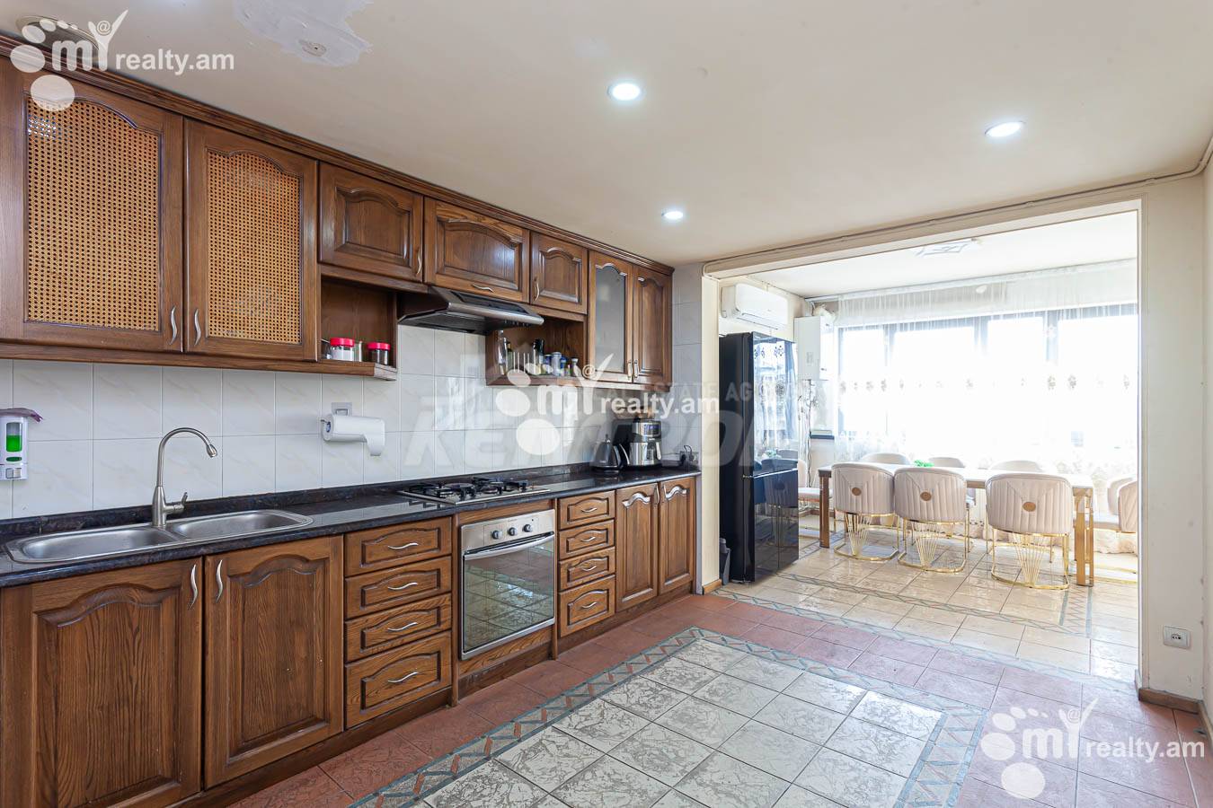 4 bedroom apartment for sale Sayat-Nova Ave, Center Yerevan, 153970
