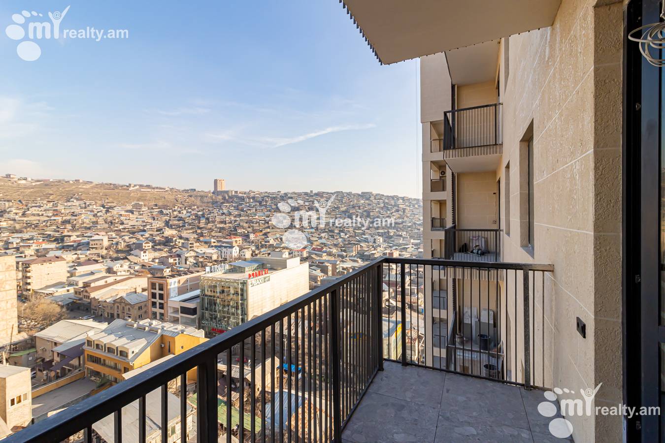 2 bedroom apartment for sale خیابان رُستُم, مرکز شهر ایروان, 143738