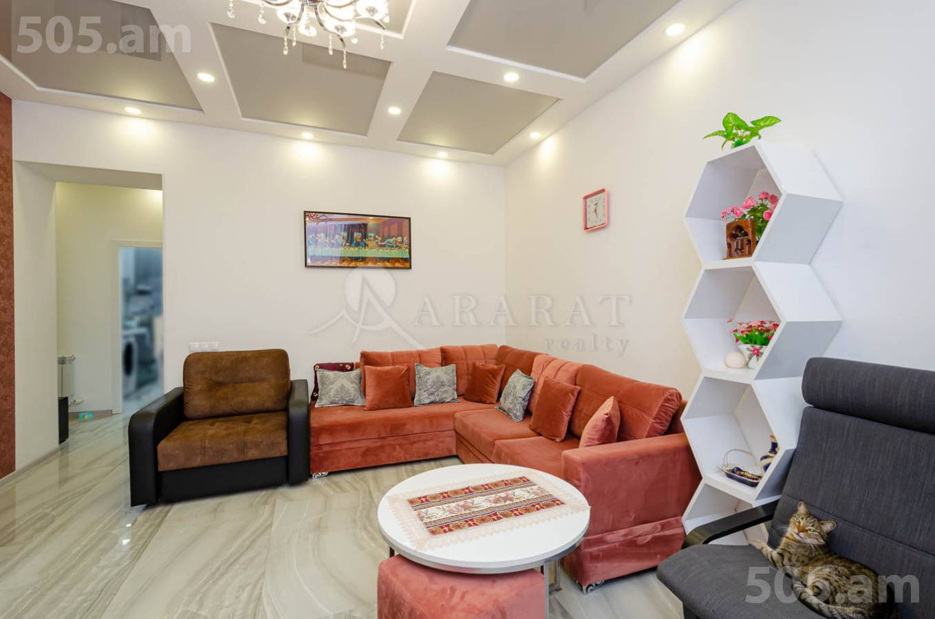 2 սենյականոց բնակարան  Մաշտոցի պող, Կենտրոն Երևան, 149583