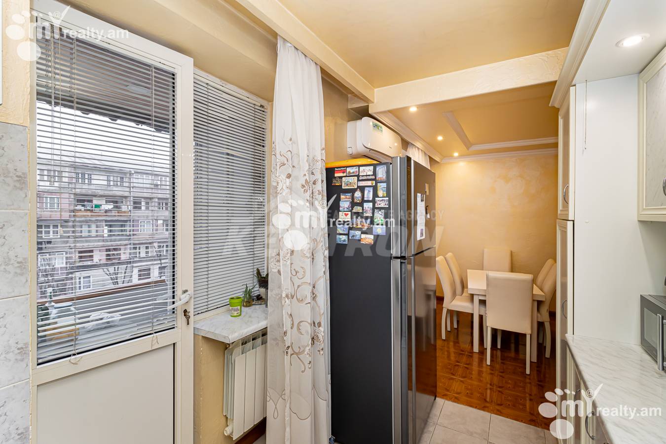 Купить 5 комнатную квартиру Г.Кочар ул, Арабкир Ереван, 154320