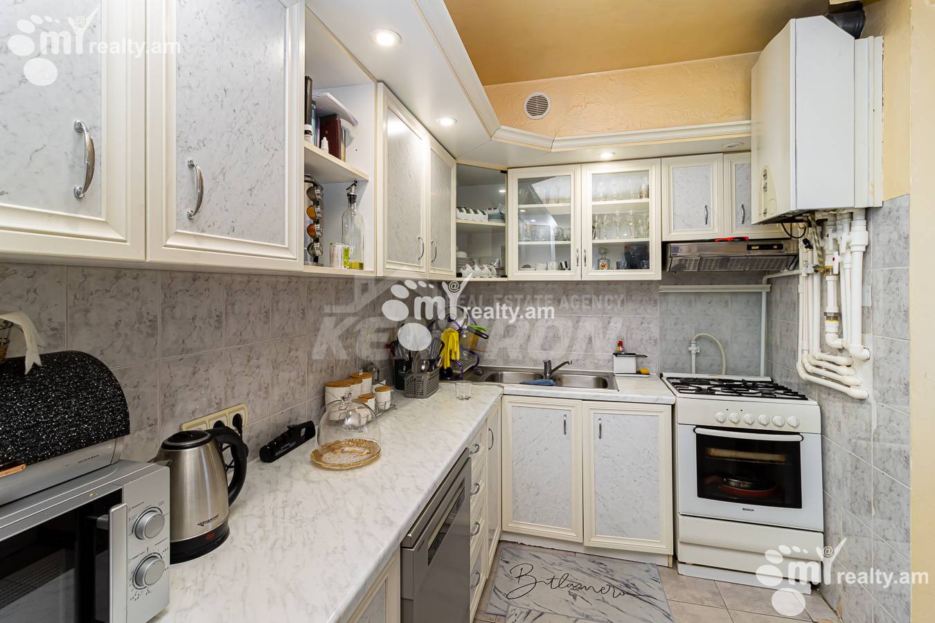 Купить 5 комнатную квартиру Г.Кочар ул, Арабкир Ереван, 154320