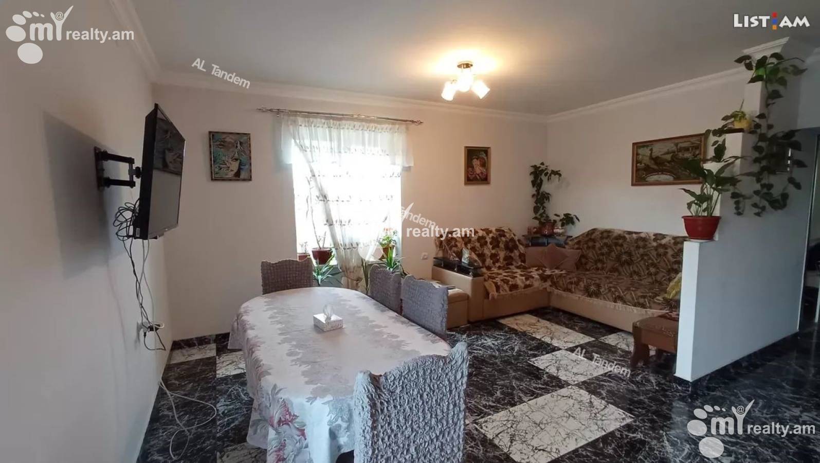 4 bedroom apartment for sale Hr.Kochar St, Arabkir Yerevan, 158127