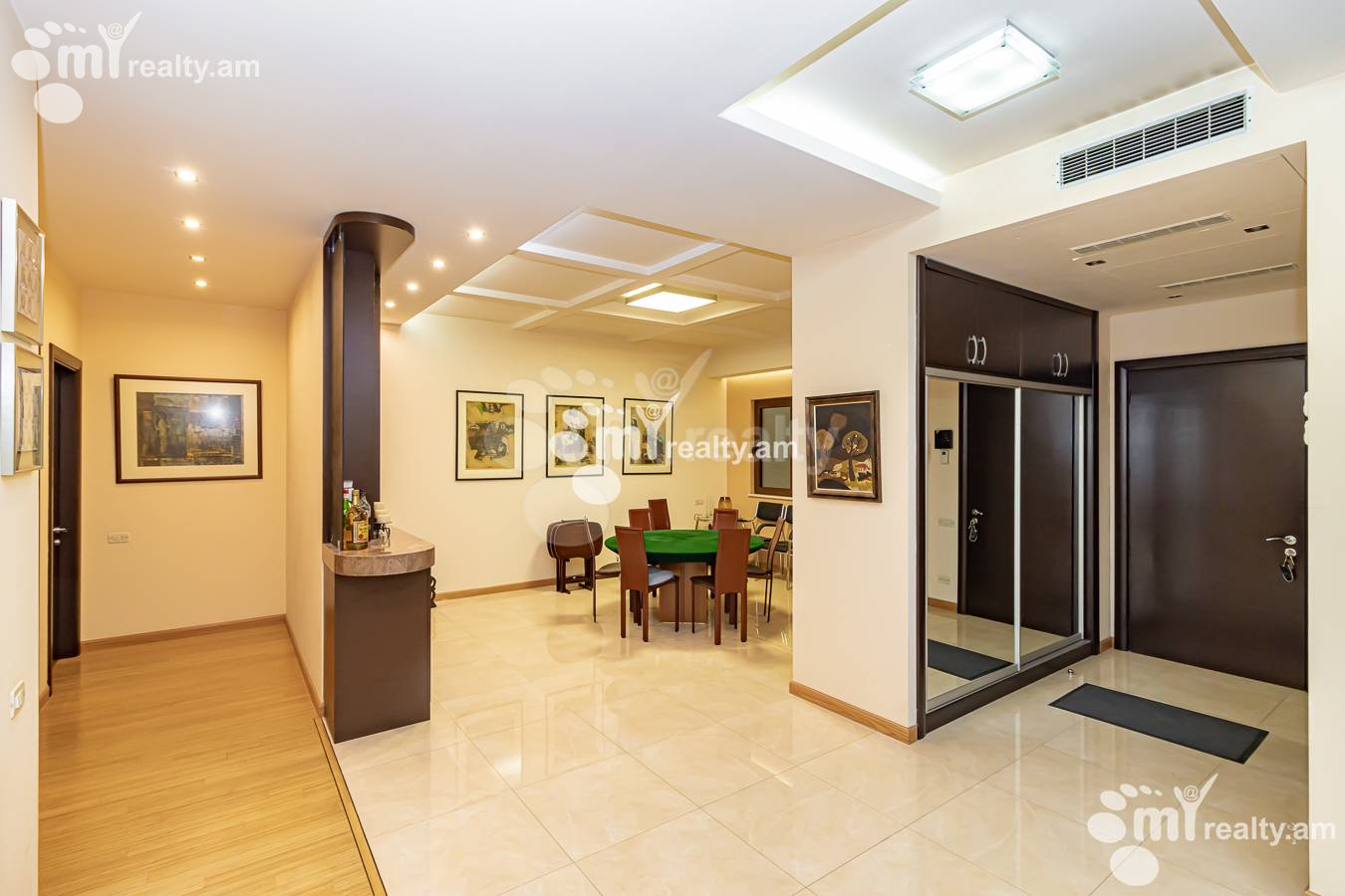 3 bedroom apartment for sale Northern (Hyusisayin)  Ave, Center Yerevan, 146540