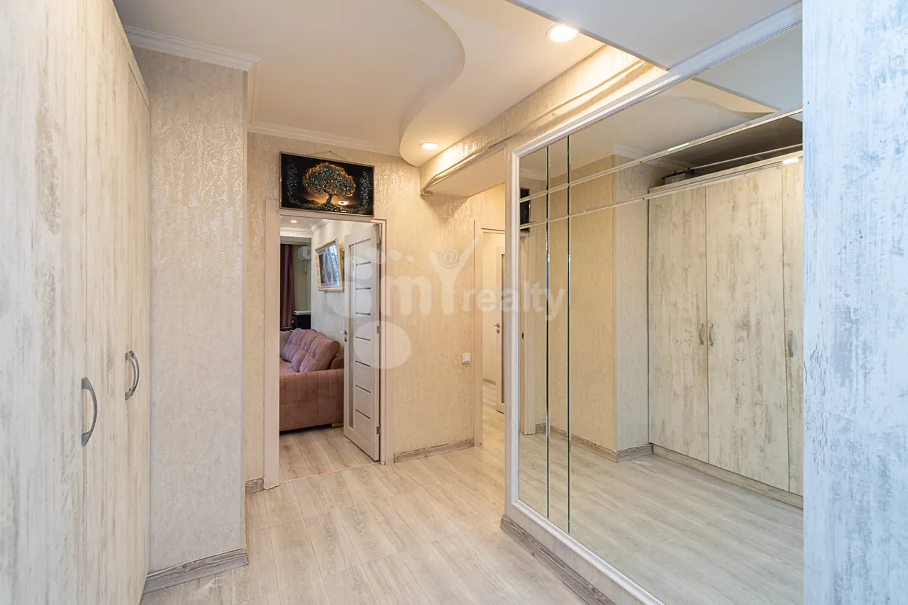 3 bedroom apartment for sale A. Avetisyan St, Arabkir Yerevan, 161276