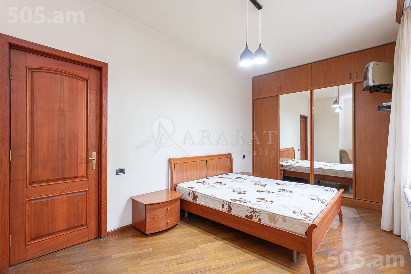 3 bedroom apartment for sale Kievyan St, Arabkir Yerevan, 154324