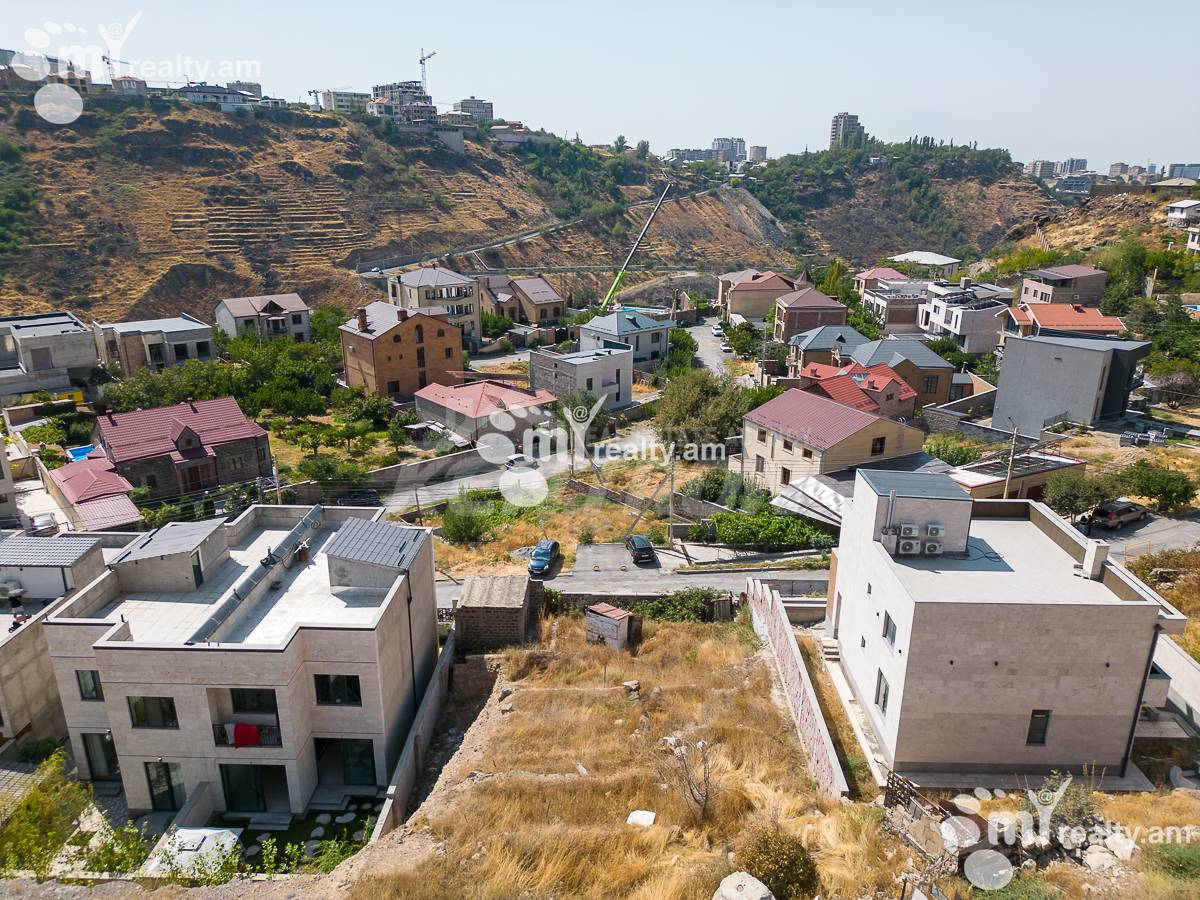 Land for sale Dzor 2 district, Davtachène Yerevan, 156374