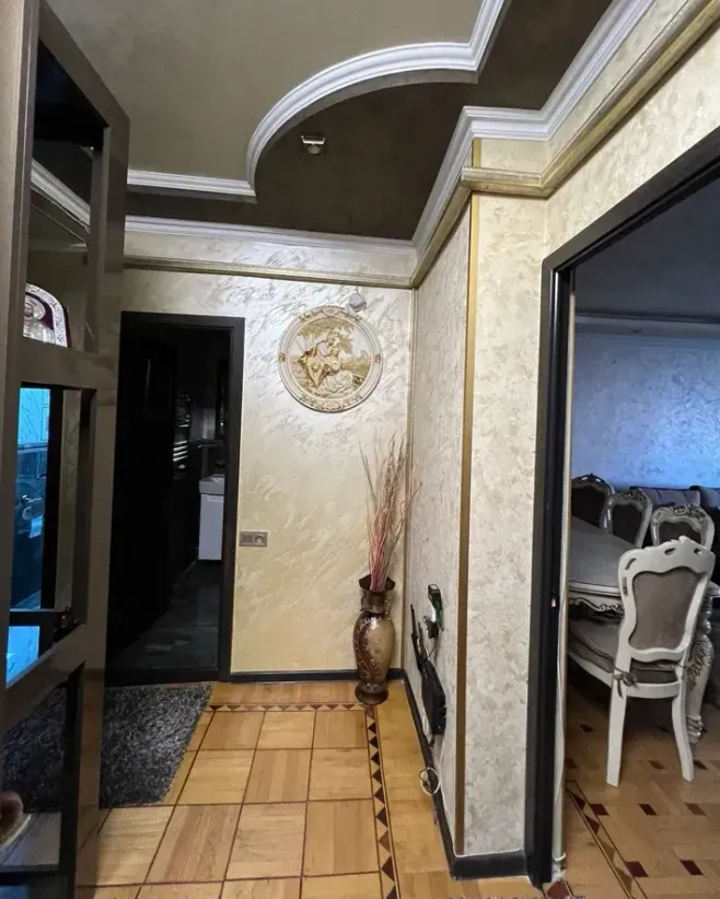 Купить 3 комнатную квартиру Грибоедов ул, Арабкир Ереван, 160524