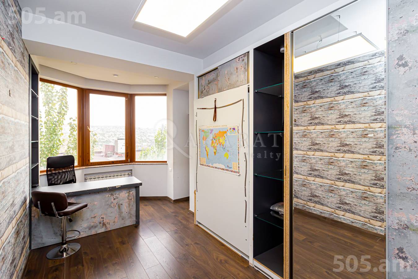 4 bedroom apartment for rent Antarayin St, Center Yerevan, 153233