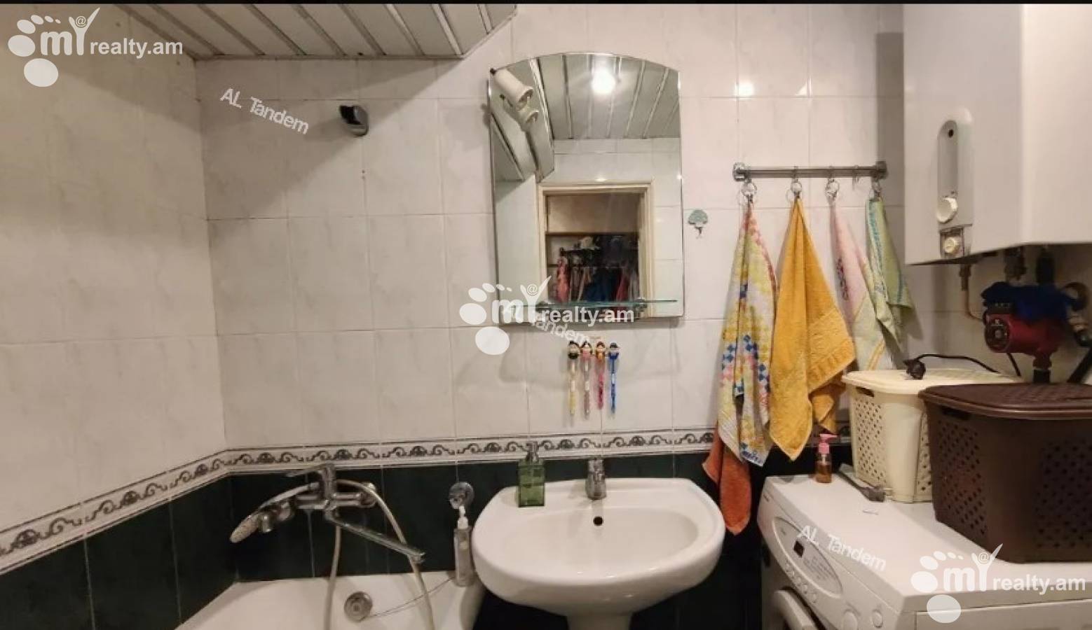 3 սենյականոց բնակարան  Բուզանդի փող, Կենտրոն Երևան, 138191