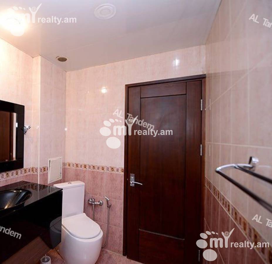 5 սենյականոց բնակարան  Վ.Վաղարշյան փող, Արաբկիր Երևան, 160183