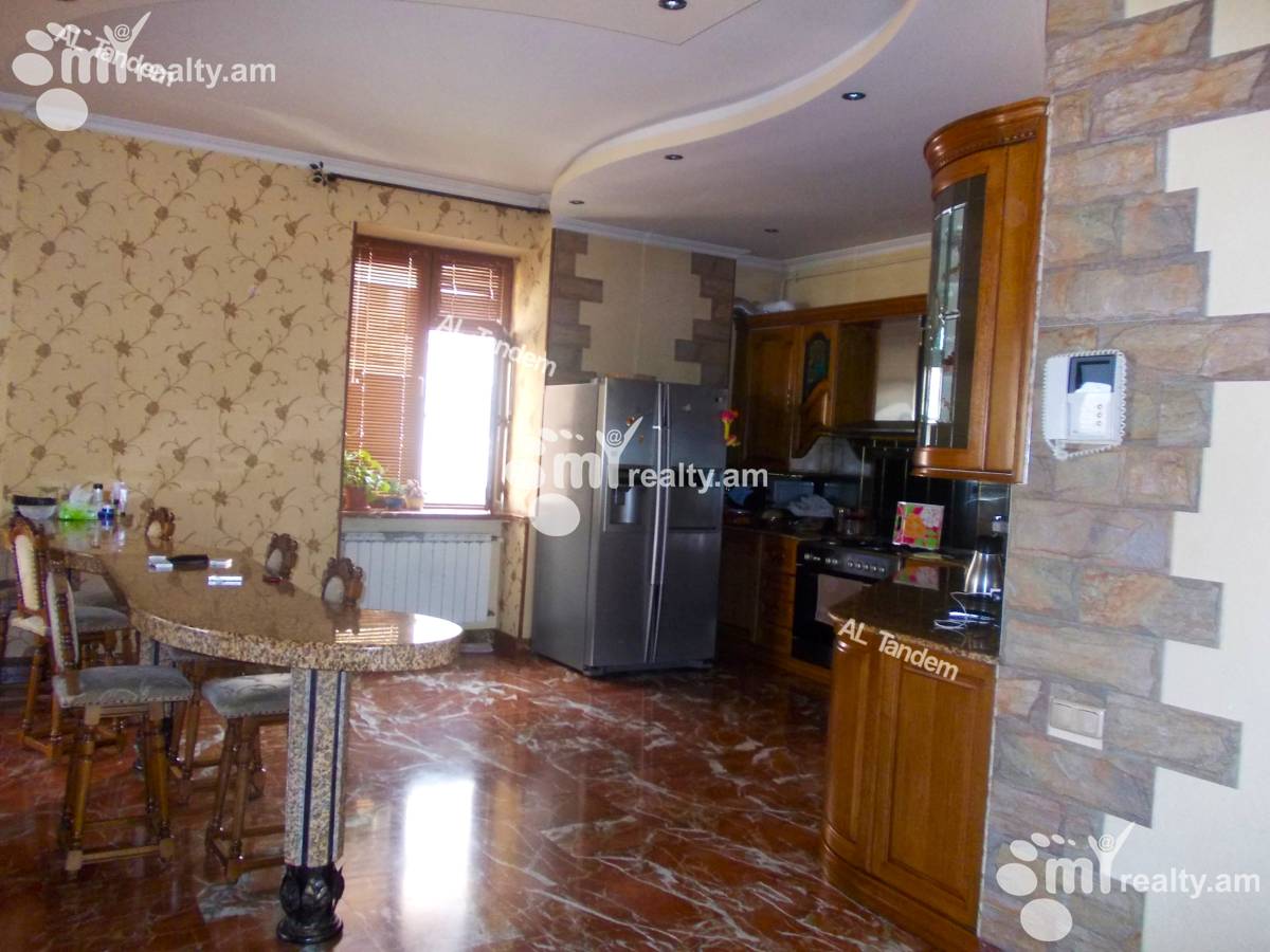 Снять 5 комнатную квартиру Дегатан ул, Центр Ереван, 122413
