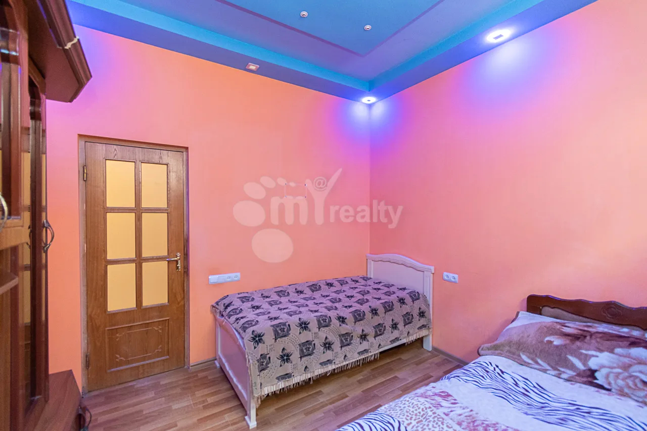 House for sale Zovuni dis, زوونی کوتایک, 160474