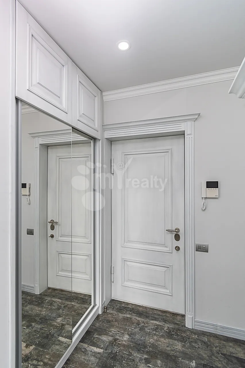 3 bedroom apartment for rent Nerses Shnorhali street, واهاگنی ایروان, 161311