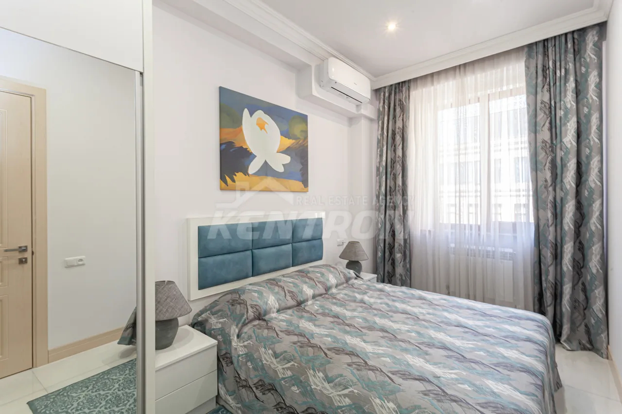 Купить 3 комнатную квартиру Амирян ул, Центр Ереван, 159134