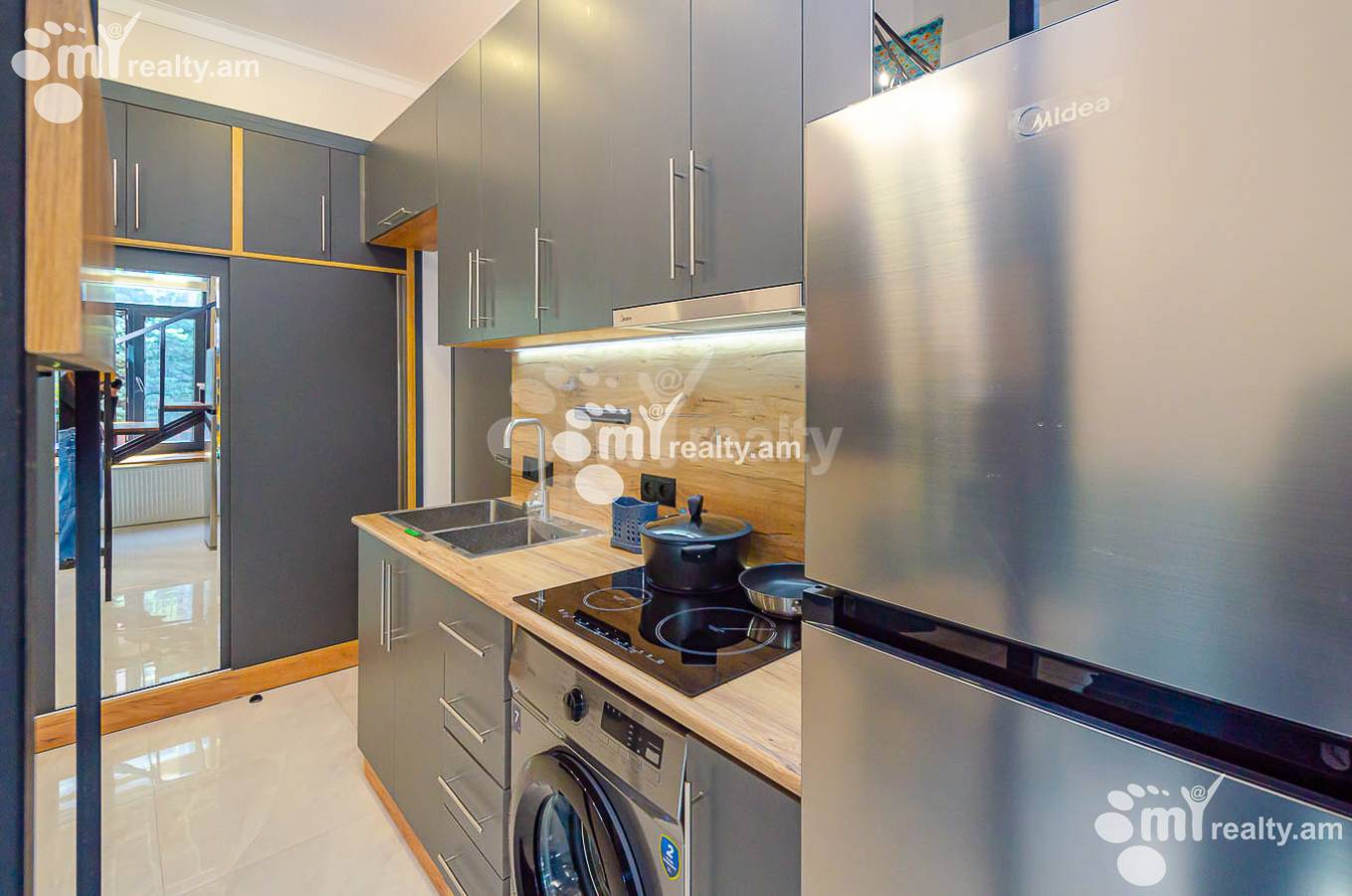 2 bedroom apartment for rent Paronyan St, Center Yerevan, 150419