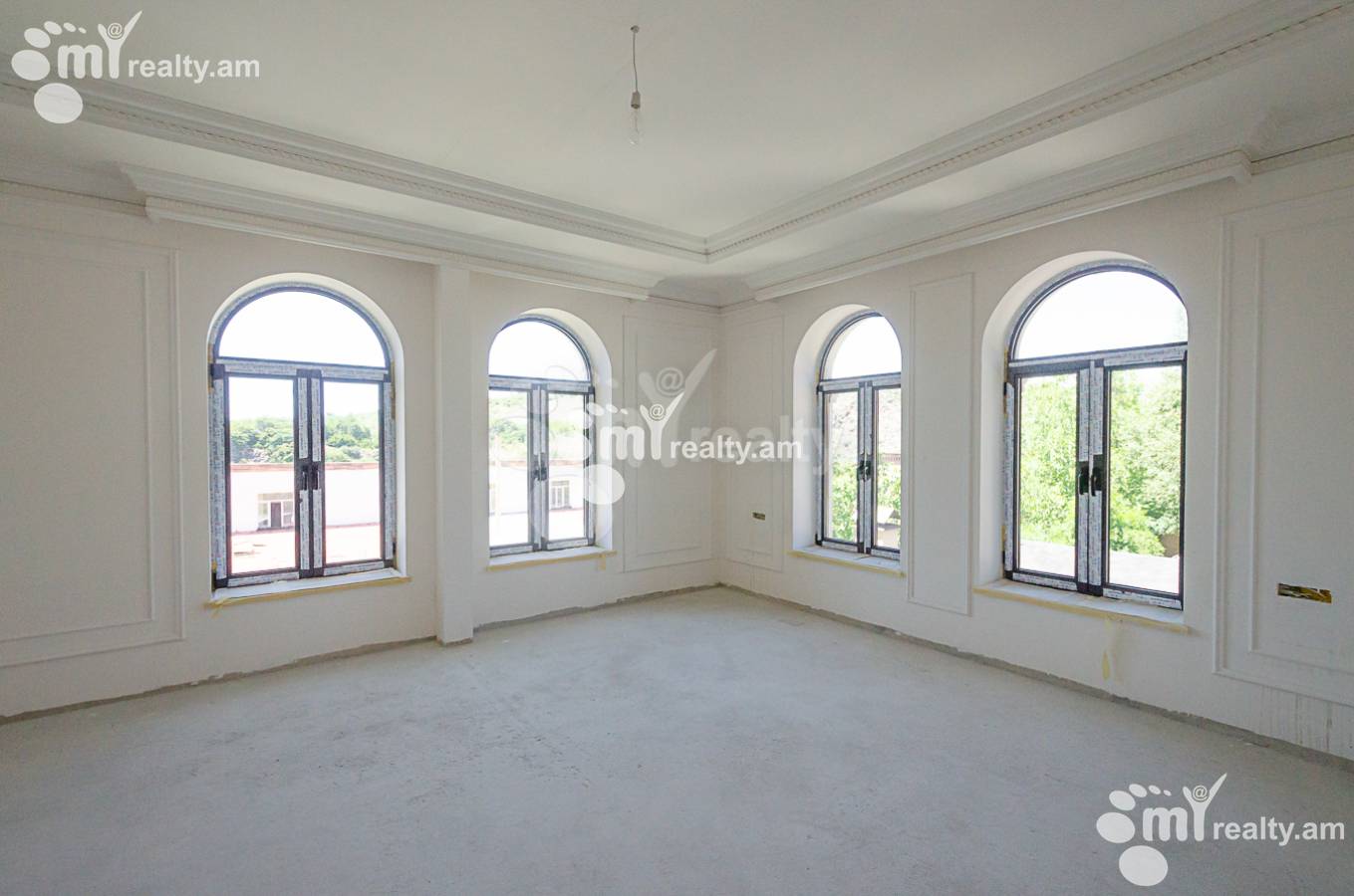 Купить дом Паронян ул, Центр Ереван, 149017