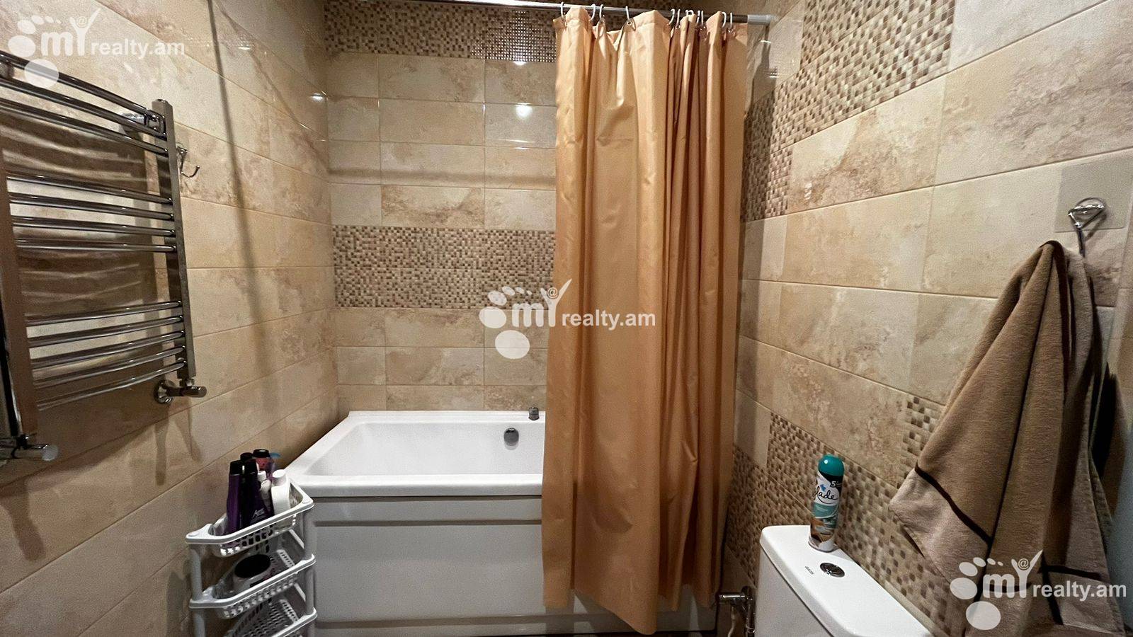 4 bedroom apartment for sale Rostom St, Center Yerevan, 160225