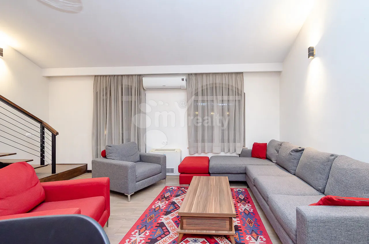 4 bedroom apartment for rent Teryan St, Center Yerevan, 161927