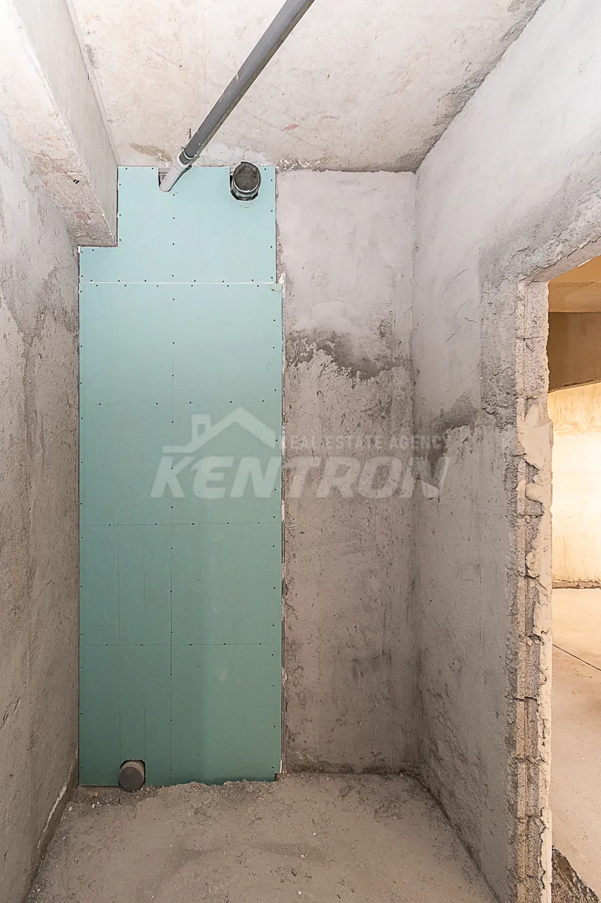 4 bedroom apartment for sale Adonts St, Arabkir Yerevan, 159467